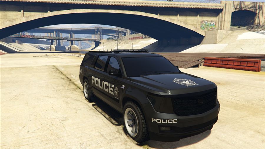 Declasse Police Granger GLX — front