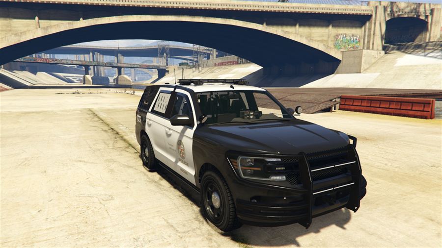 Vapid Police Aleutien — front